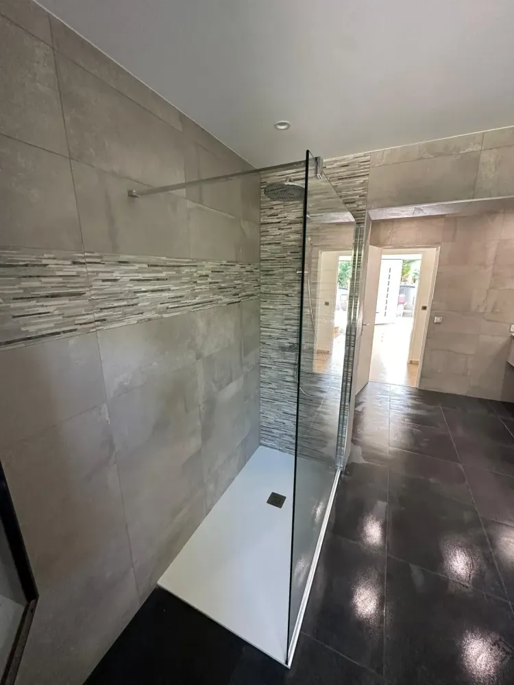 douche EAUBONNE